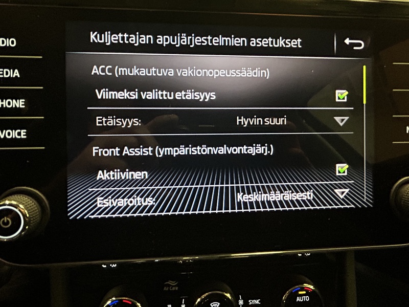 Skoda Superb vaihtoauto