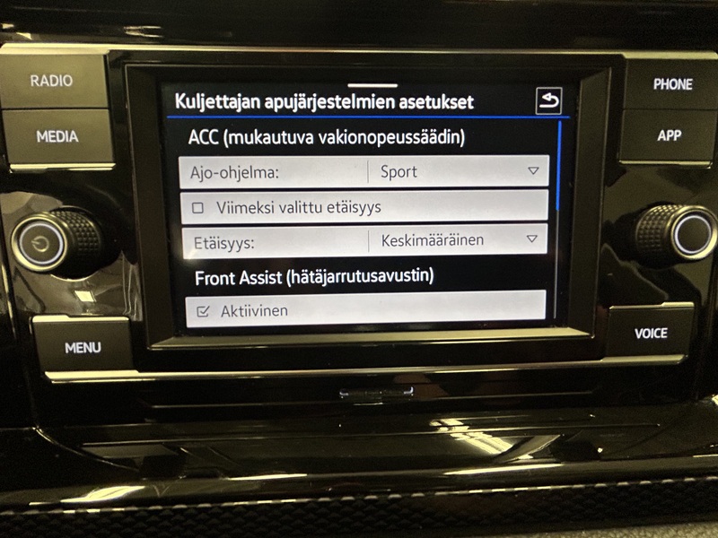 Volkswagen Taigo vaihtoauto