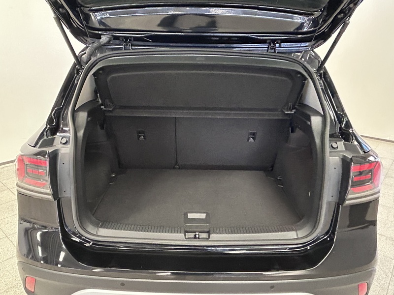 Volkswagen T-Cross vaihtoauto