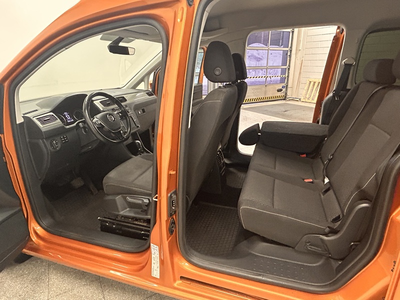 Volkswagen Caddy Maxi vaihtoauto