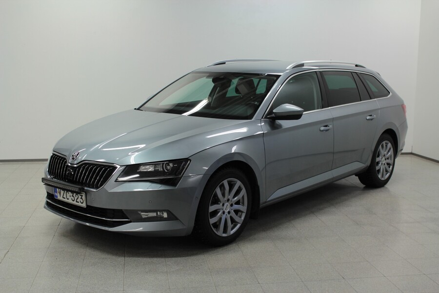 Skoda Superb vaihtoauto