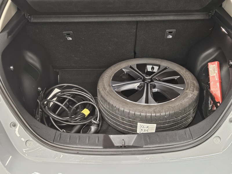 Nissan Leaf vaihtoauto