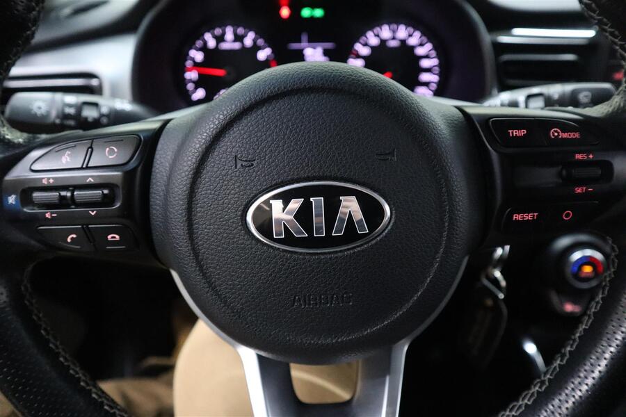Kia Stonic vaihtoauto