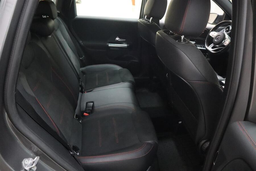 Mercedes-Benz B vaihtoauto