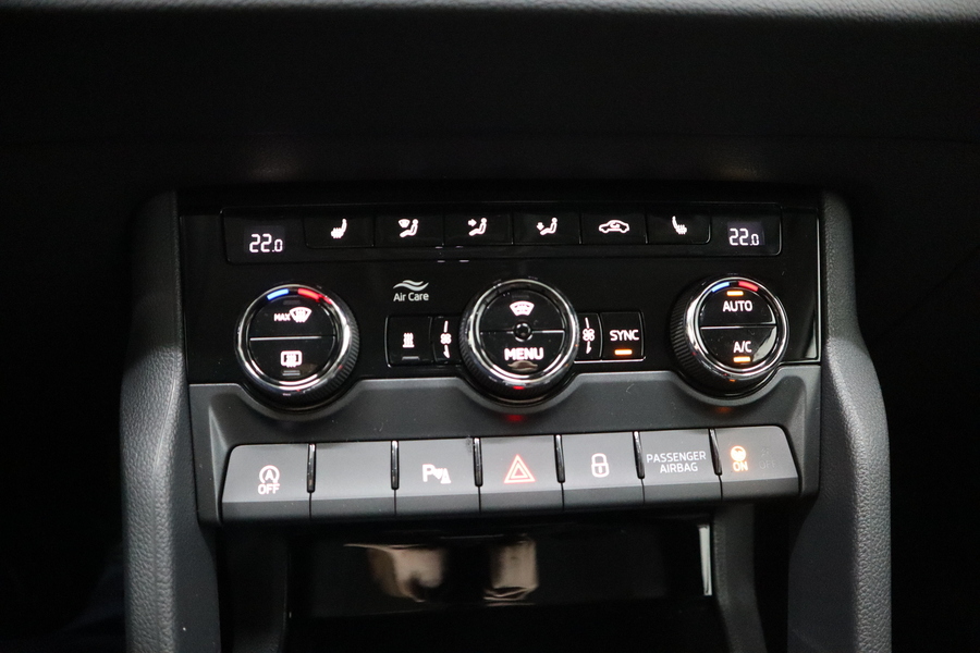 Skoda Karoq vaihtoauto