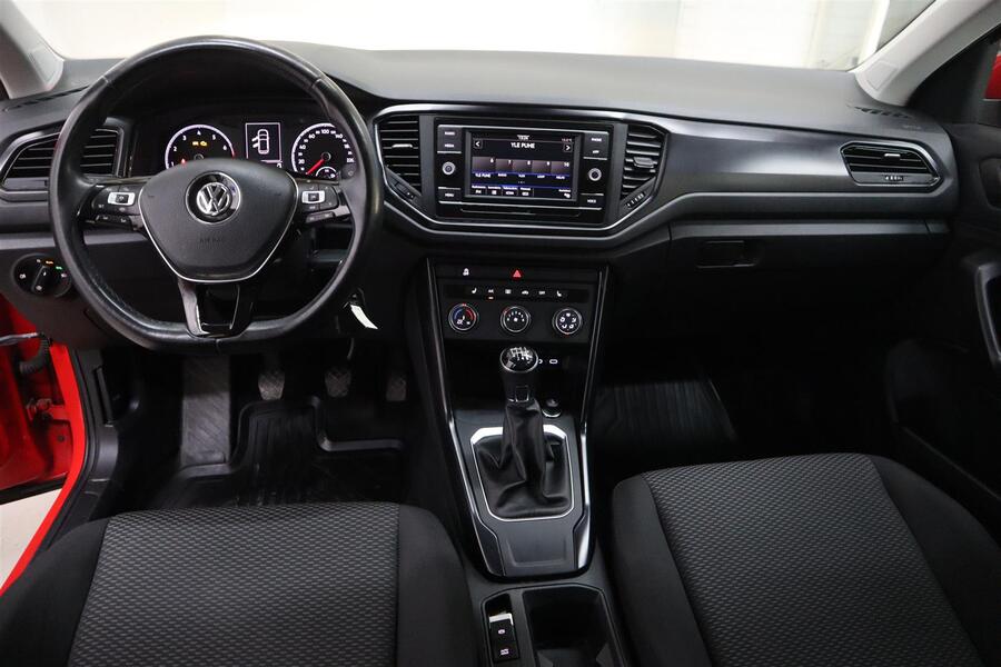 Volkswagen T-Roc vaihtoauto