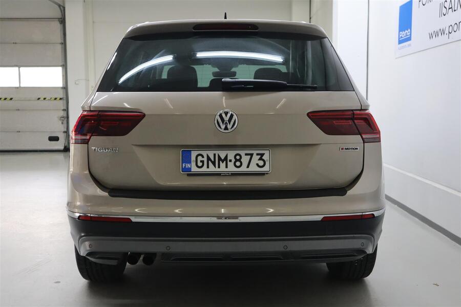 Volkswagen Tiguan vaihtoauto