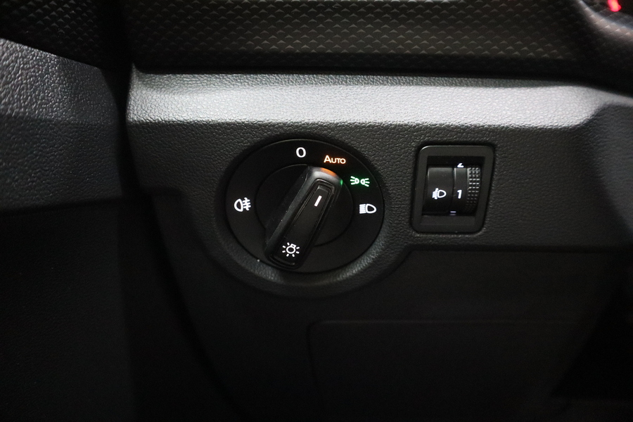 Volkswagen T-Cross vaihtoauto