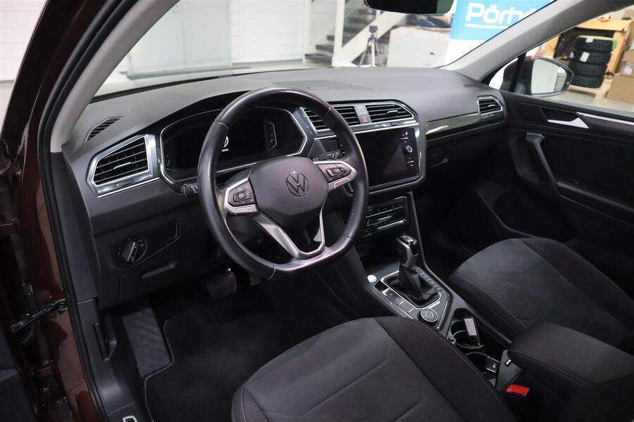 Volkswagen Tiguan vaihtoauto