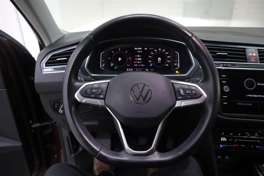 Volkswagen Tiguan vaihtoauto