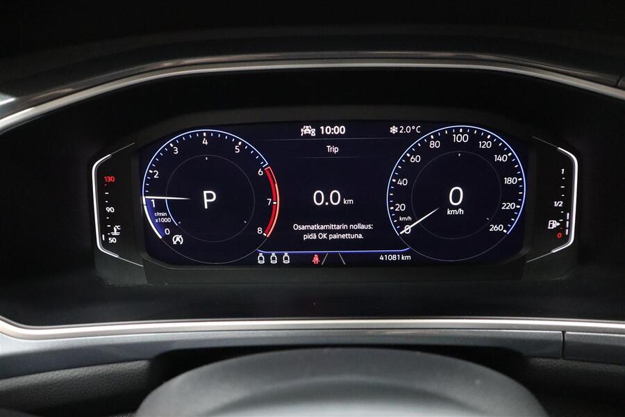 Volkswagen T-Roc vaihtoauto