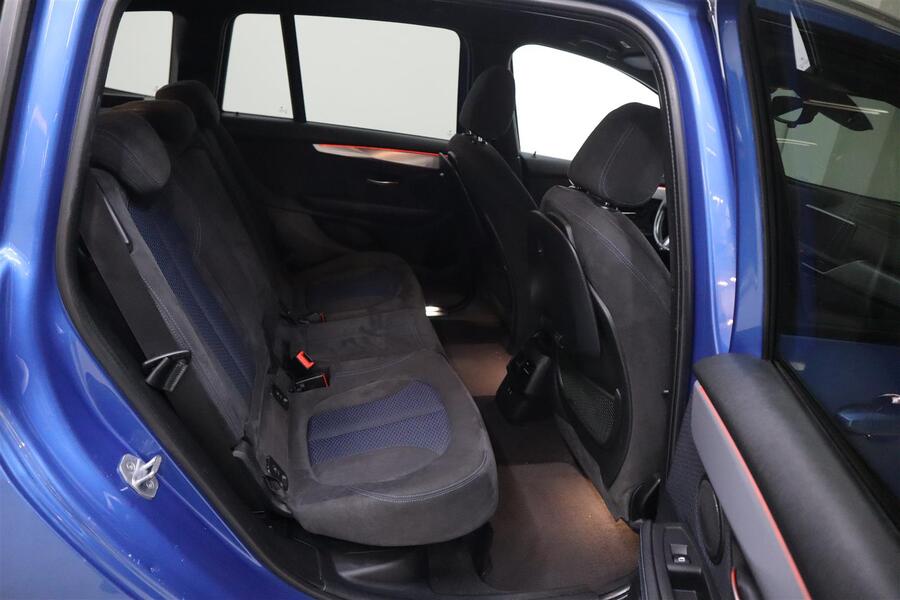BMW 220 vaihtoauto