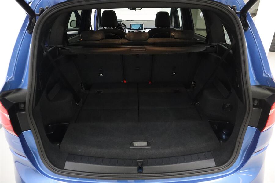 BMW 220 vaihtoauto