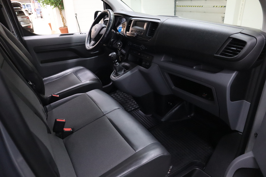 Toyota Proace vaihtoauto