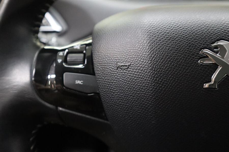 Peugeot 308 vaihtoauto