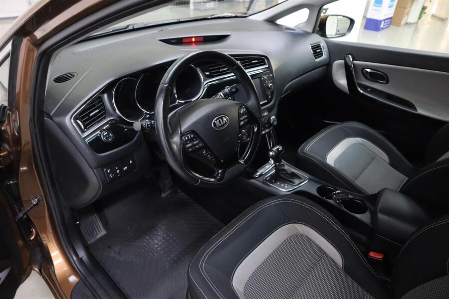 Kia Ceed vaihtoauto