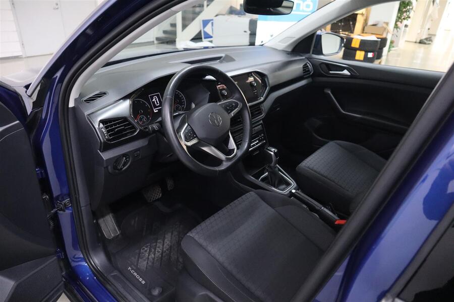 Volkswagen T-Cross vaihtoauto