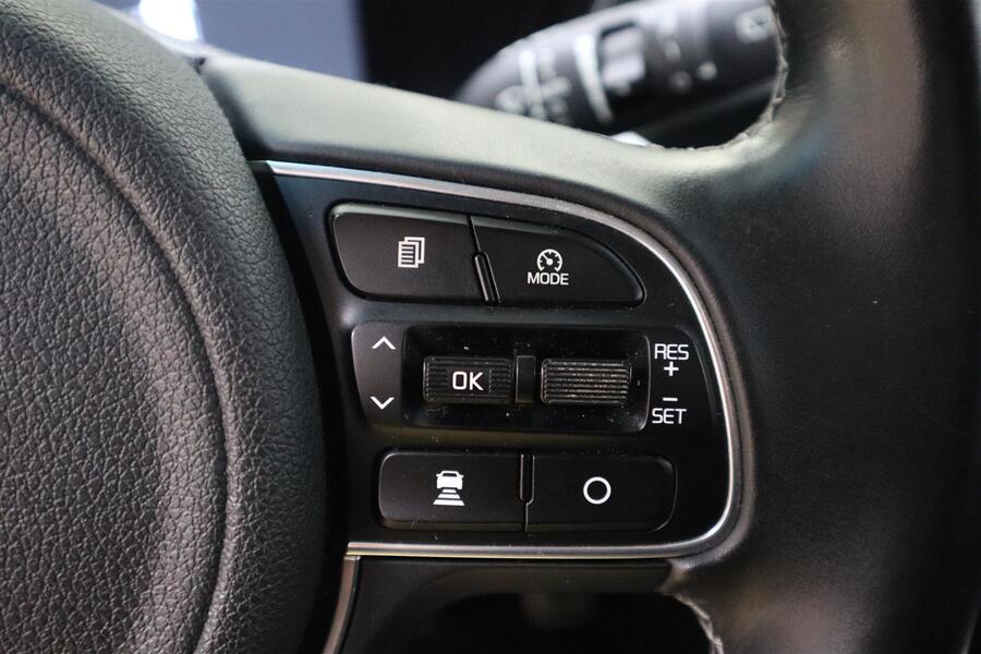 Kia Niro plug-in vaihtoauto