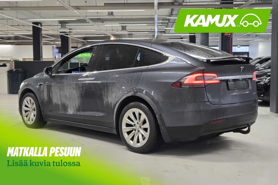 Tesla Model X vaihtoauto