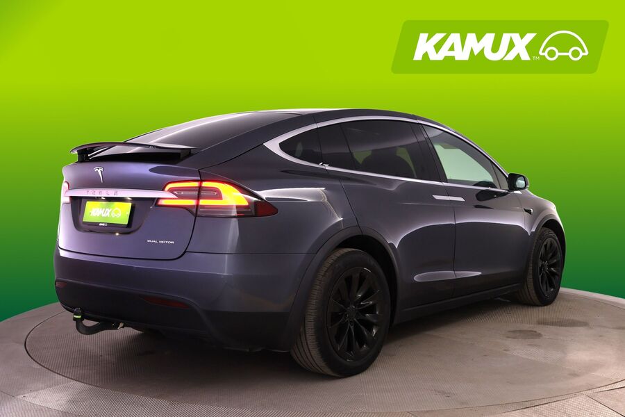 Tesla Model X vaihtoauto