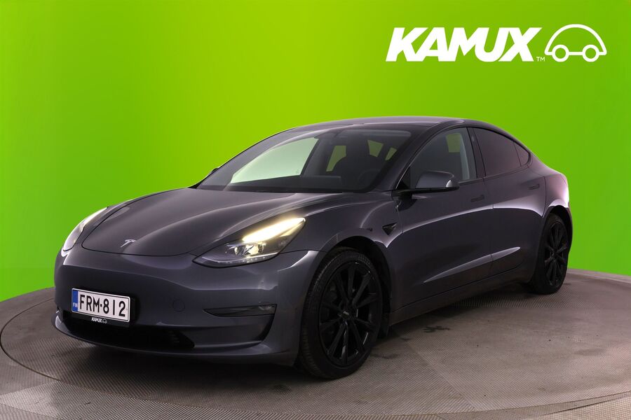 Tesla Model 3 vaihtoauto