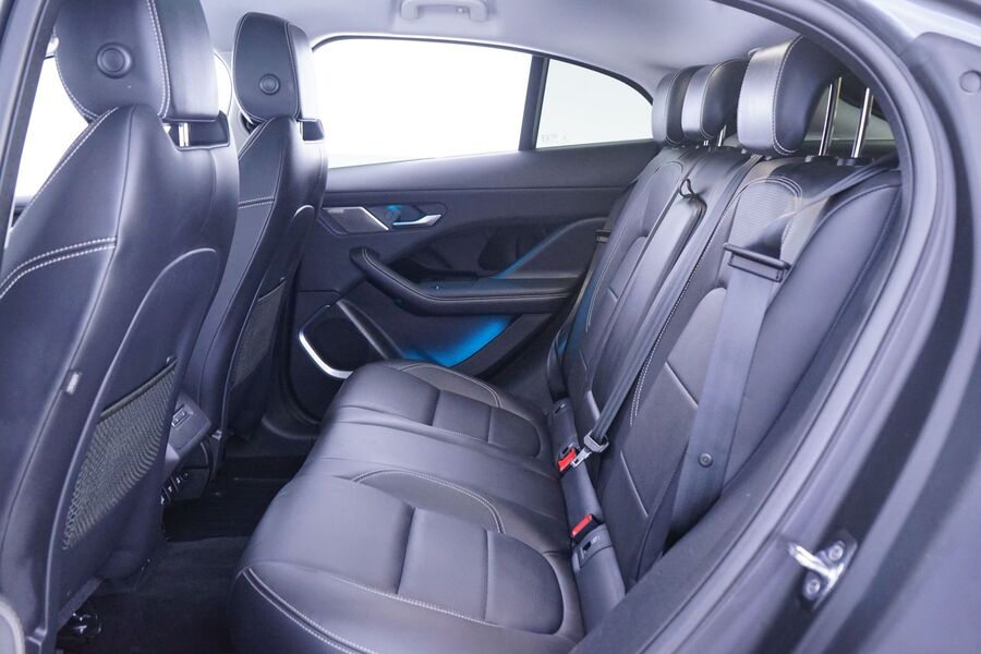 Jaguar I-PACE vaihtoauto