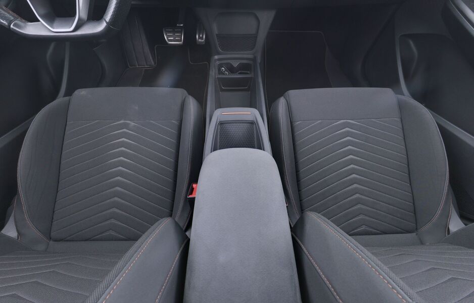 Cupra Born vaihtoauto