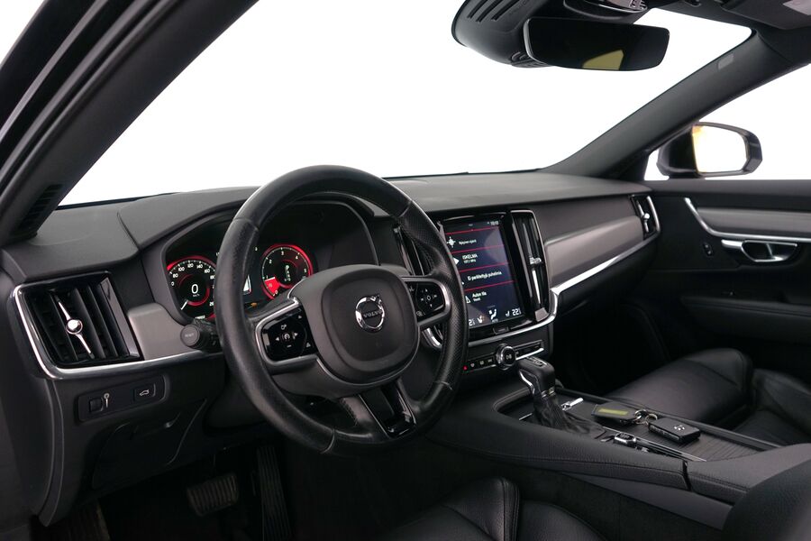 Volvo V90 vaihtoauto