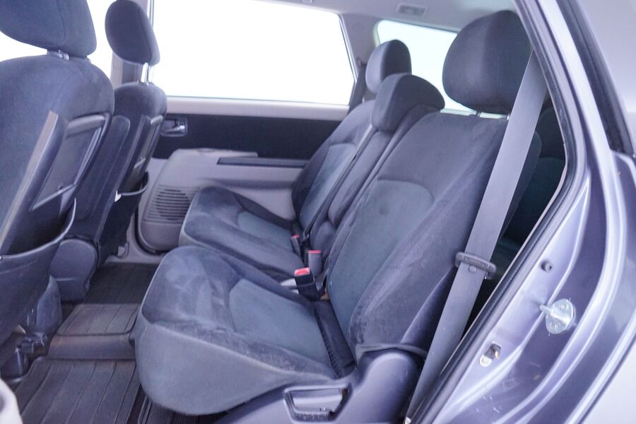 Mitsubishi Grandis vaihtoauto