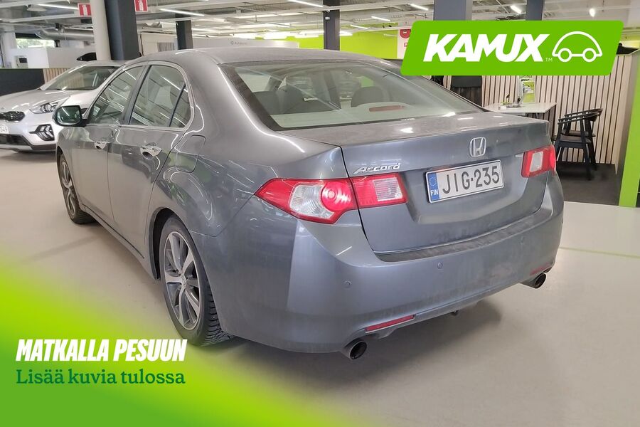 Honda Accord vaihtoauto