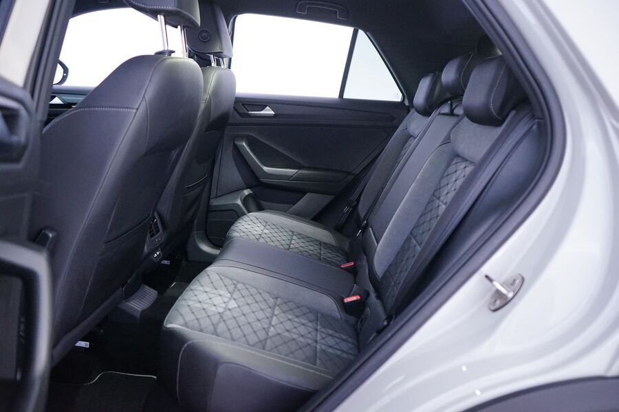 Volkswagen T-Roc vaihtoauto