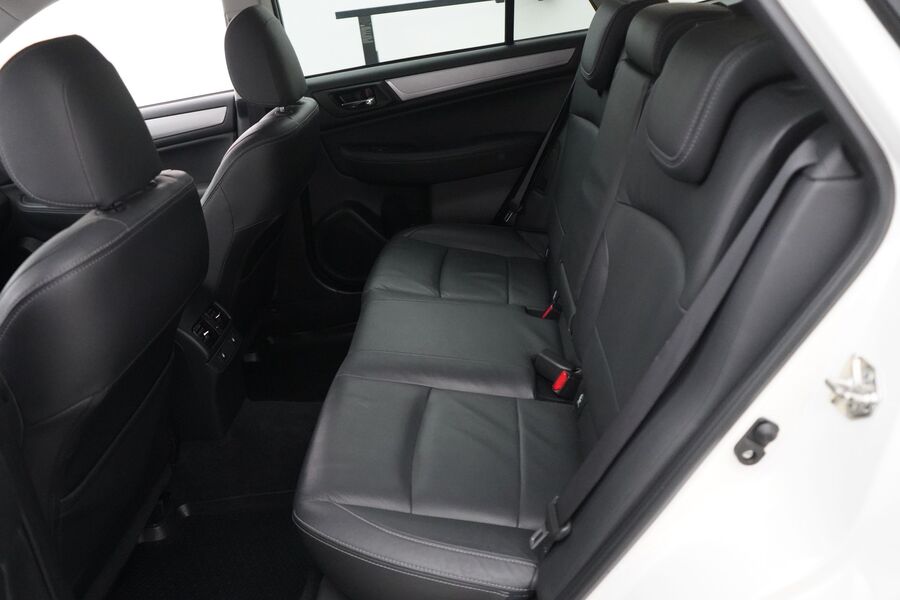 Subaru Outback vaihtoauto