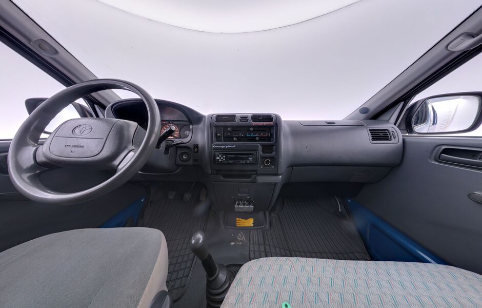 Toyota Hiace vaihtoauto