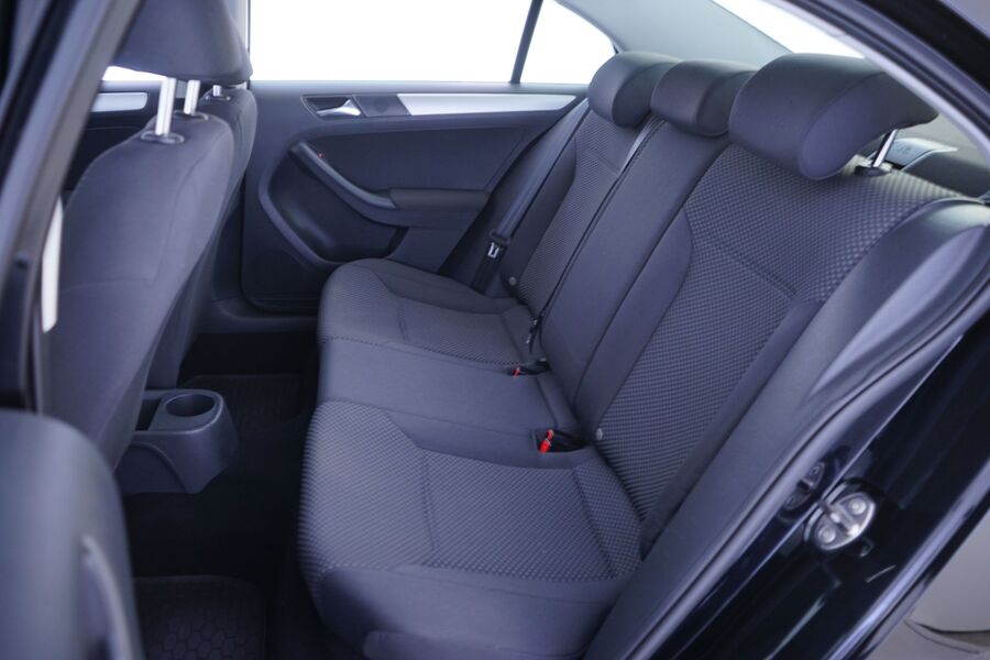 Volkswagen Jetta vaihtoauto