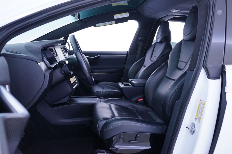 Tesla Model X vaihtoauto