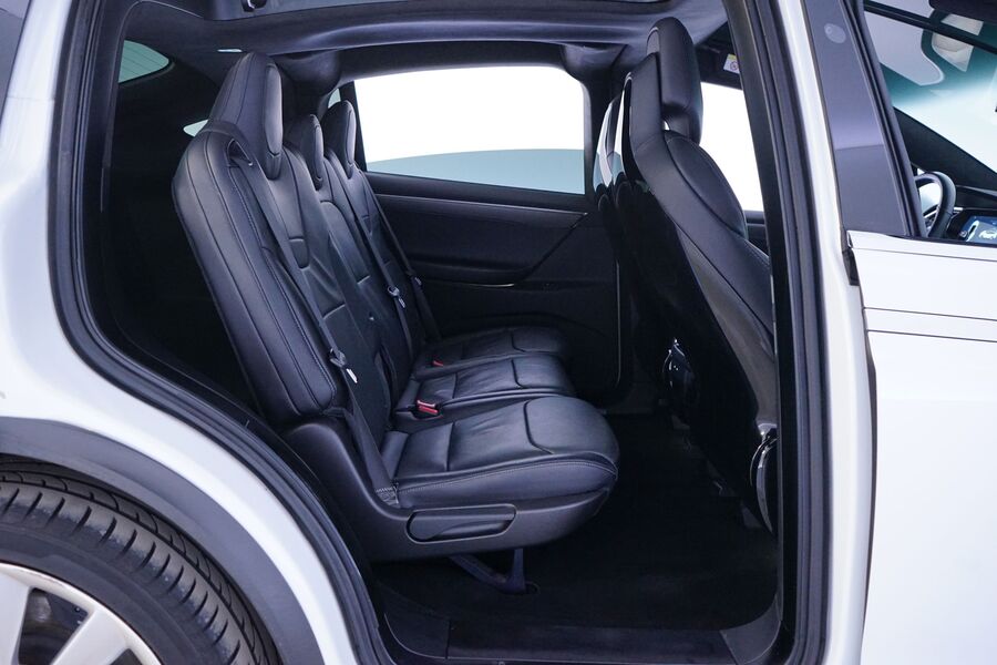 Tesla Model X vaihtoauto