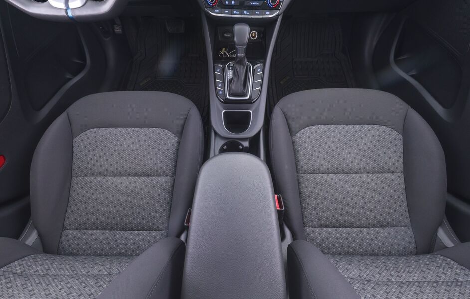 Hyundai IONIQ plug-in vaihtoauto