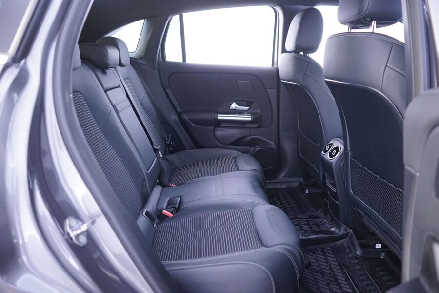 Mercedes-Benz EQA vaihtoauto