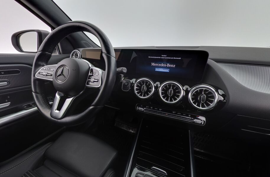 Mercedes-Benz EQA vaihtoauto
