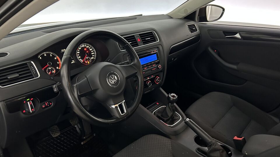 Volkswagen Jetta vaihtoauto