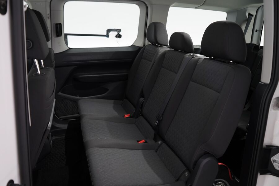 Volkswagen Caddy Maxi vaihtoauto