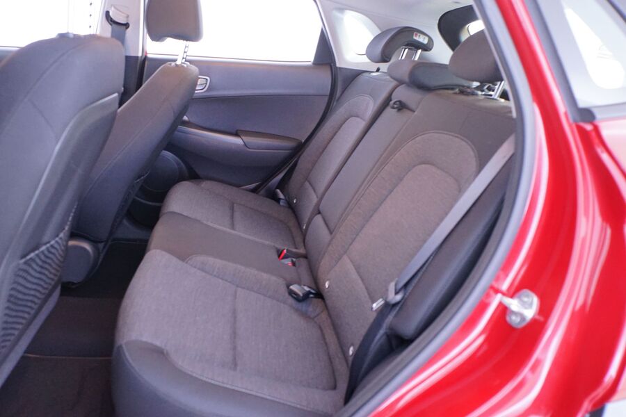 Hyundai Kona vaihtoauto