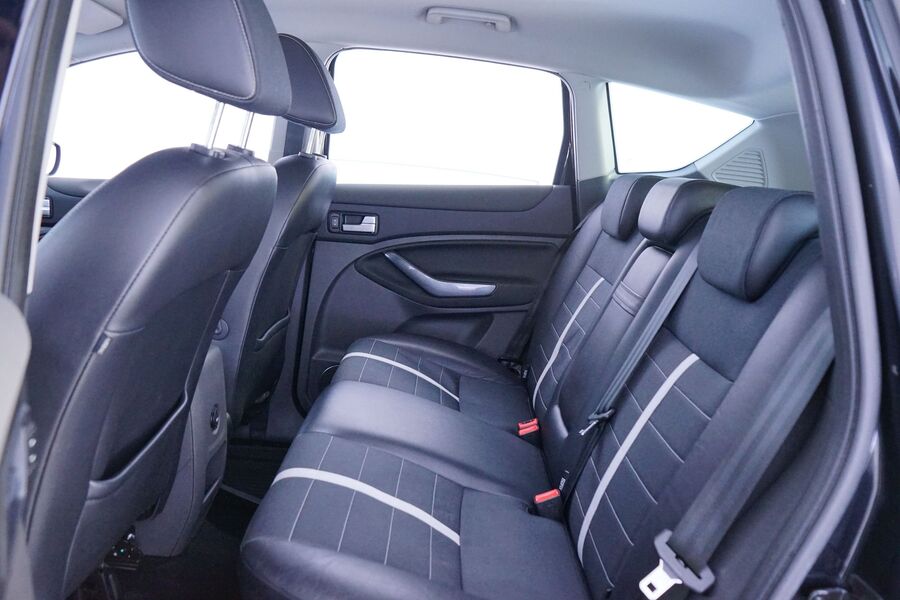 Ford Kuga vaihtoauto