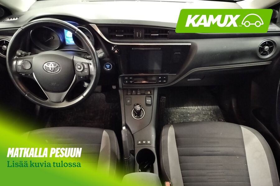 Toyota Auris vaihtoauto