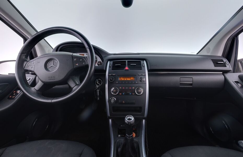 Mercedes-Benz B vaihtoauto