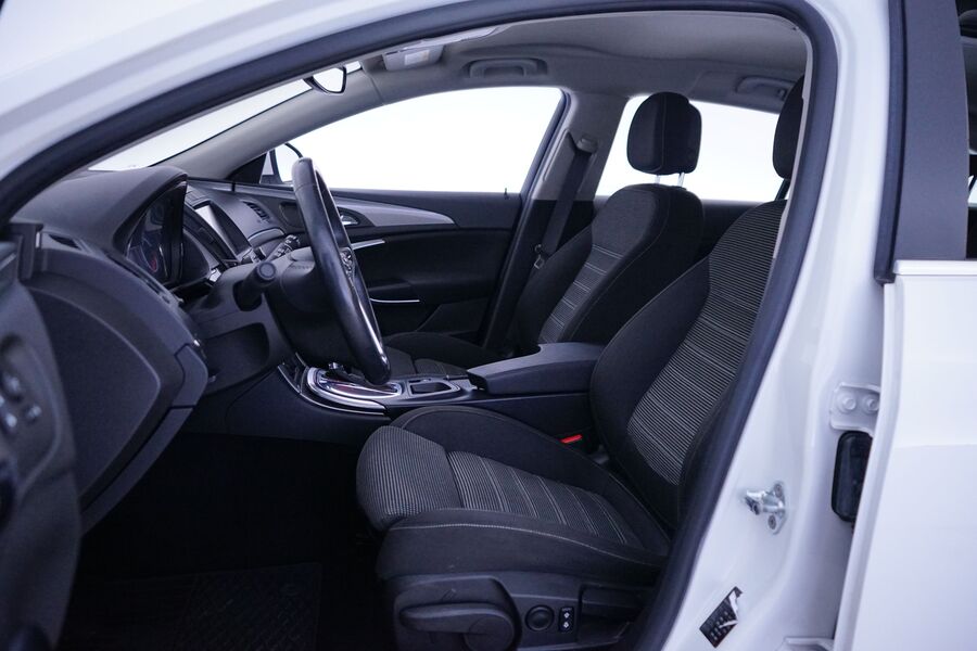 Opel Insignia vaihtoauto