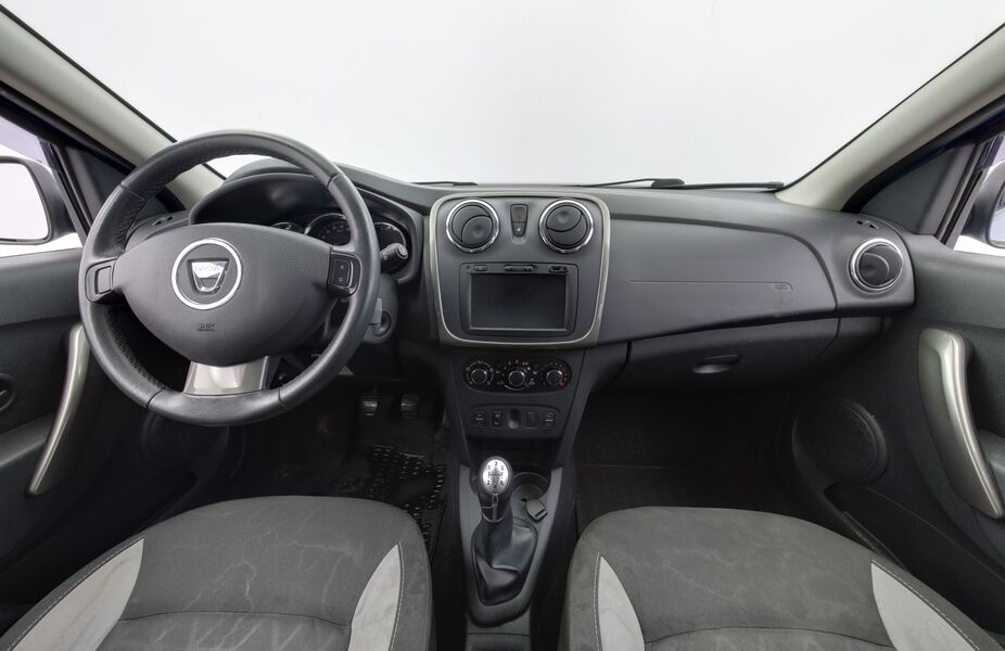 Dacia Sandero vaihtoauto