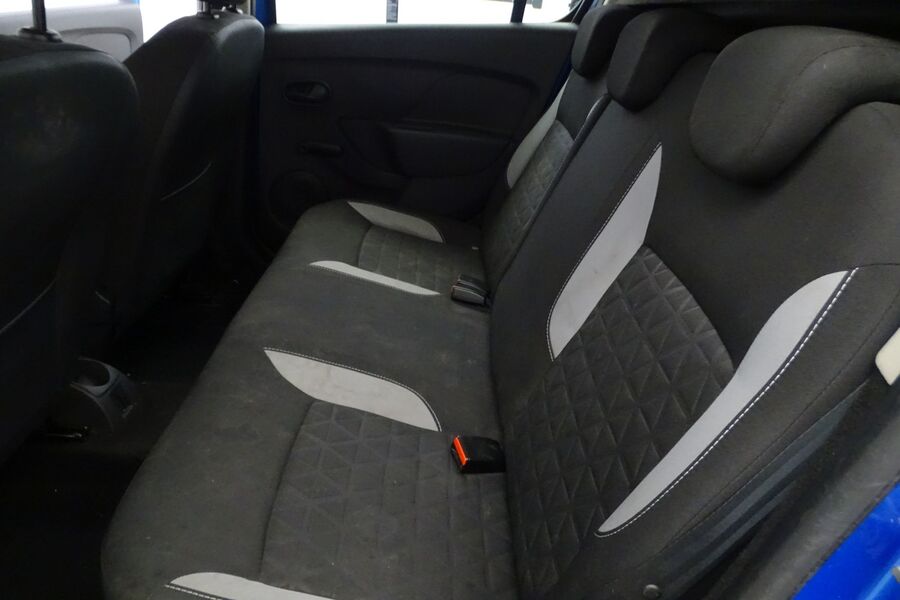 Dacia Sandero vaihtoauto