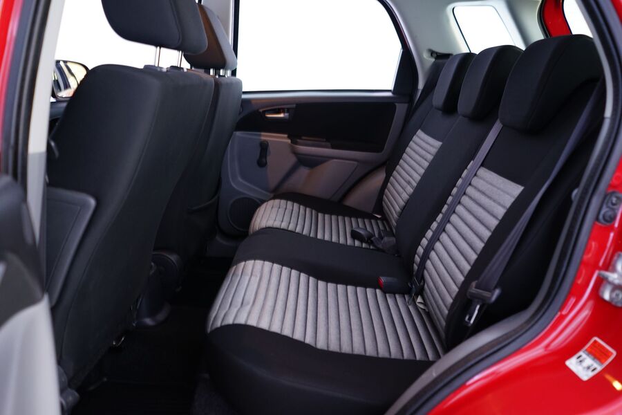 Suzuki SX4 vaihtoauto