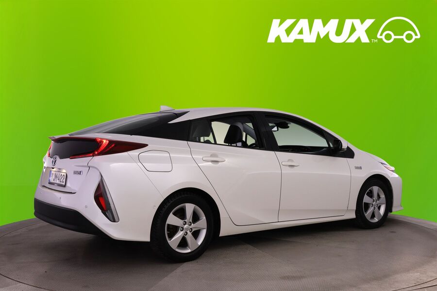 Toyota Prius Plug-in vaihtoauto